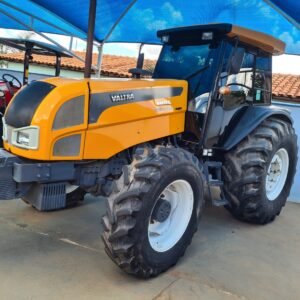 Trator Valtra BM125