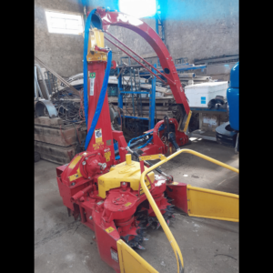 ENSILADEIRA DE ÁREA TOTAL MENTA