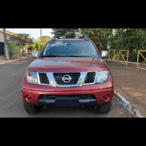 LOTE 018 - NISSAN FRONTIER LE