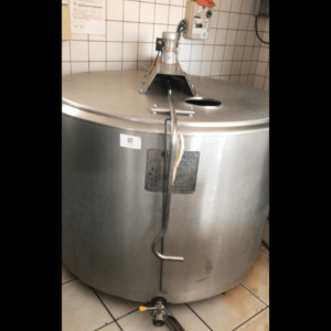 LOTE 034 - TANQUE DE REFRIGERAÇÃO 1600 LT BOZIO