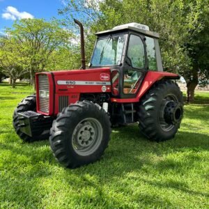 LOTE 189 - MASSEY FERGUSON 650 CABINADO 4X4 ANO 2001