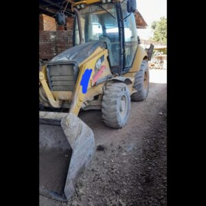 RETROESCAVADEIRA CAT 416E