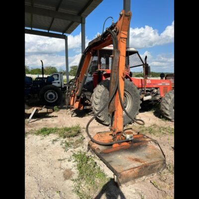 ROÇADEIRA HIDRÁULICA MFW