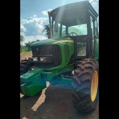 LOTE 33 – TRATOR JOHN DEERE 6415