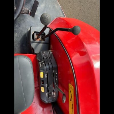 LOTE 259 – TRATOR MASSEY FERGUSON 5310