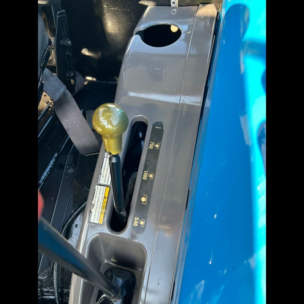 LOTE 22 – TRATOR LS TRACTOR PLUS 90 - Imagem 7