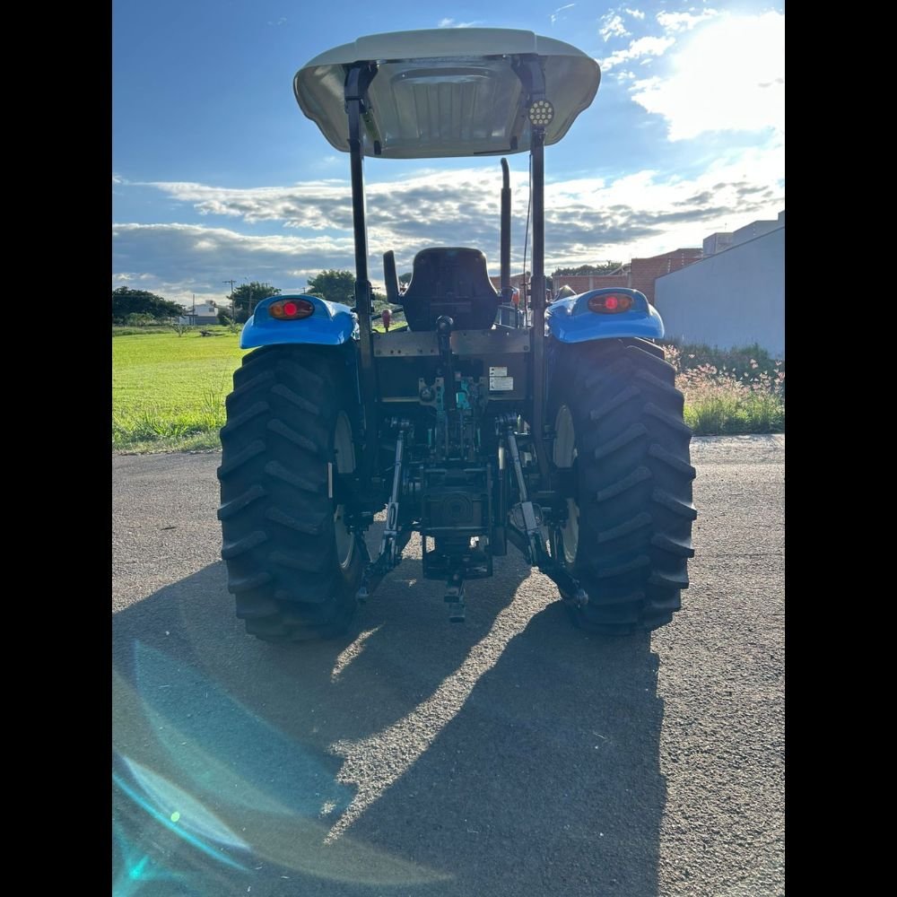 LOTE 22 – TRATOR LS TRACTOR PLUS 90 - Imagem 10