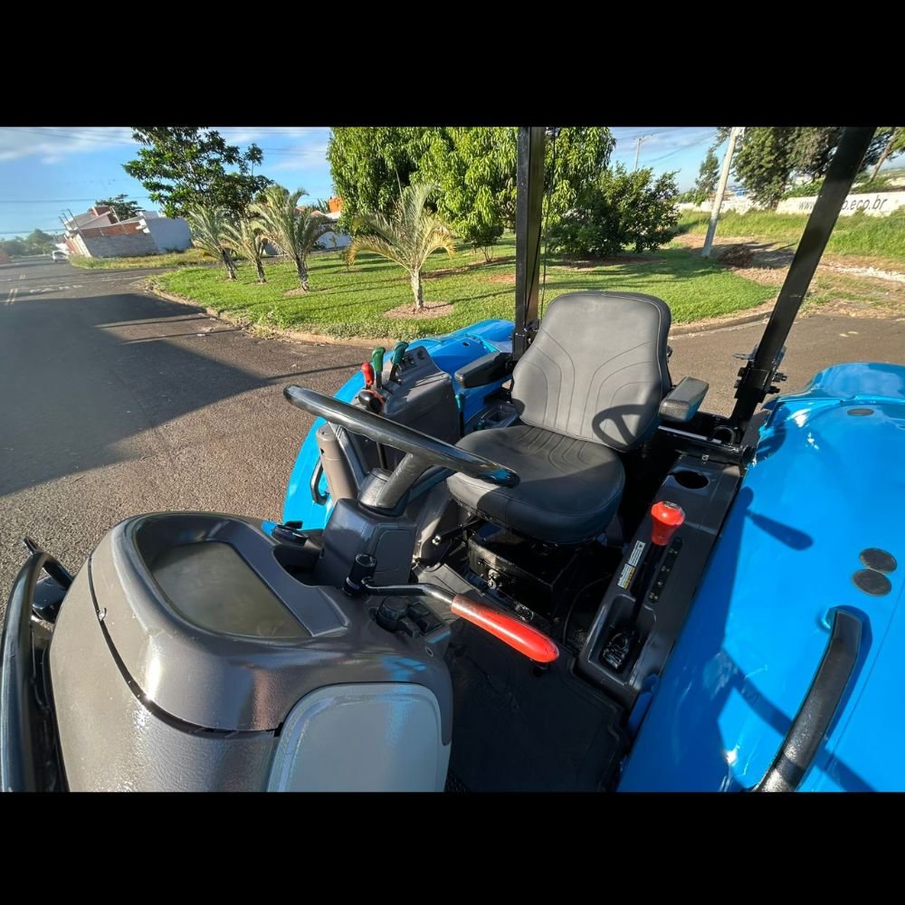 LOTE 22 – TRATOR LS TRACTOR PLUS 90 - Imagem 9