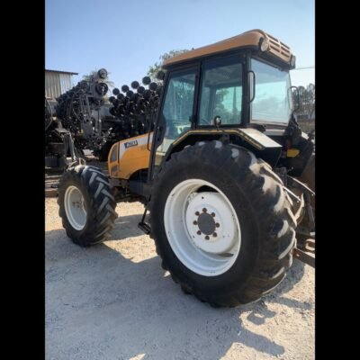 LOTE 299 – TRATOR VALTRA A 750 4X4 – CABINADO