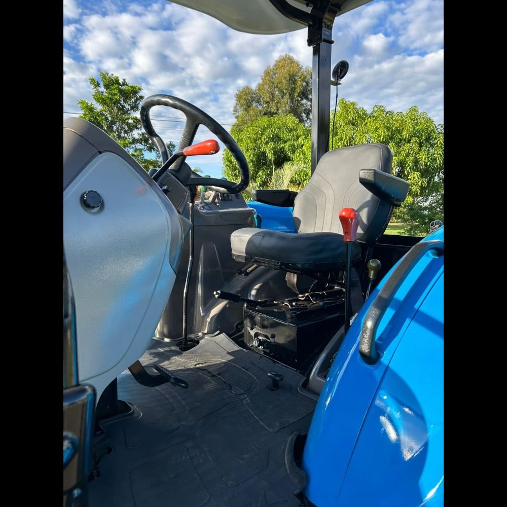 LOTE 22 – TRATOR LS TRACTOR PLUS 90 - Imagem 5