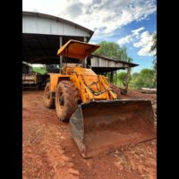 LOTE 325 – RETROESCAVADEIRA MASSEY FERGUSON MF275 - Image 6