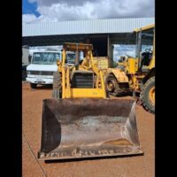 LOTE 326 – PÁ CARREGADEIRA CATERPILLAR 930T 1994 - Image 3