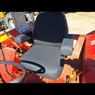 Lote 145 – TRATOR MASSEY FERGUSON 650 4X4 – PLATAFORMADO