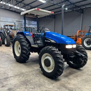 LOTE 05 - TRATOR NEW HOLLAND TL75E 4x4 ANO 2005