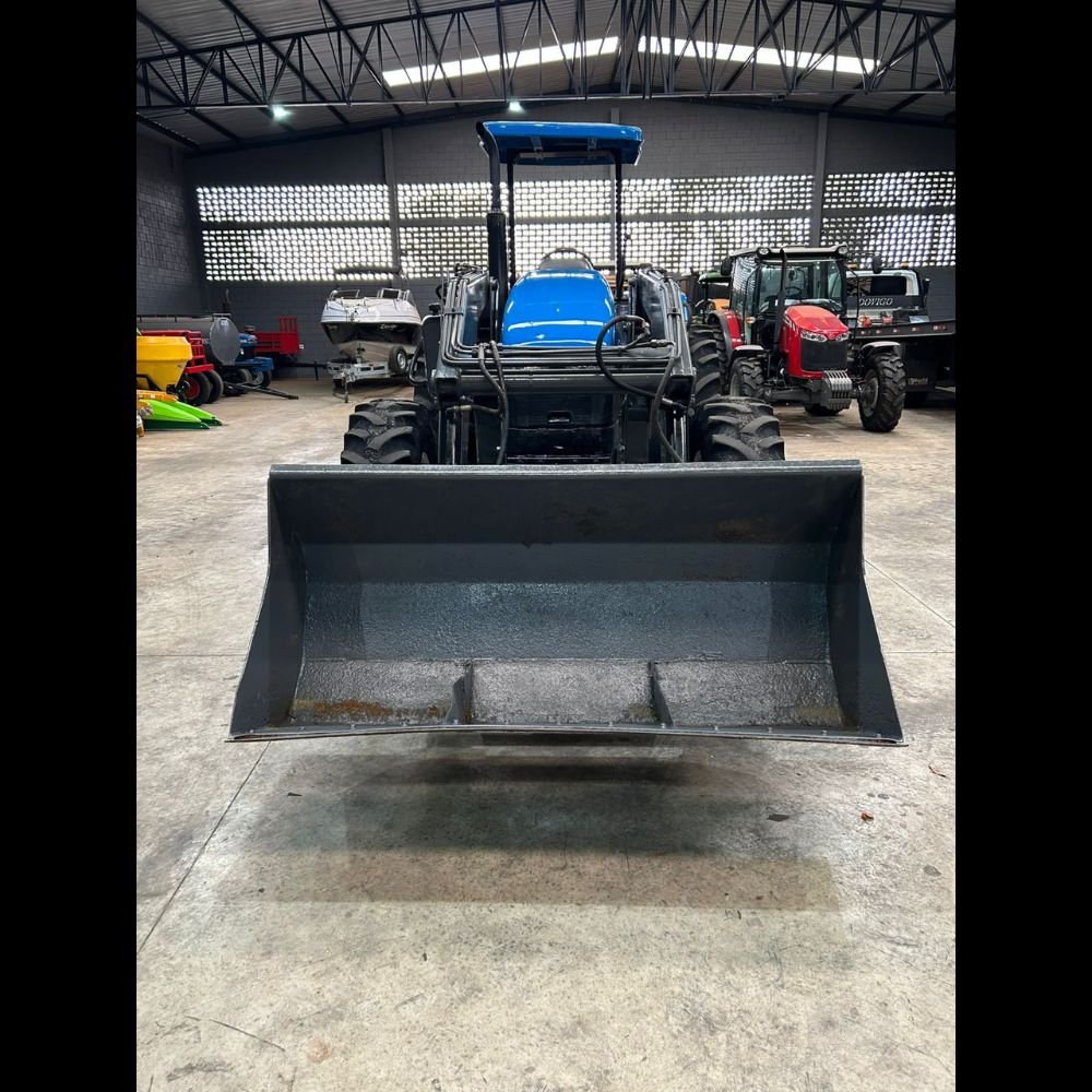 LOTE 11 – TRATOR NEW HOLLAND TS 6020 - Imagem 13