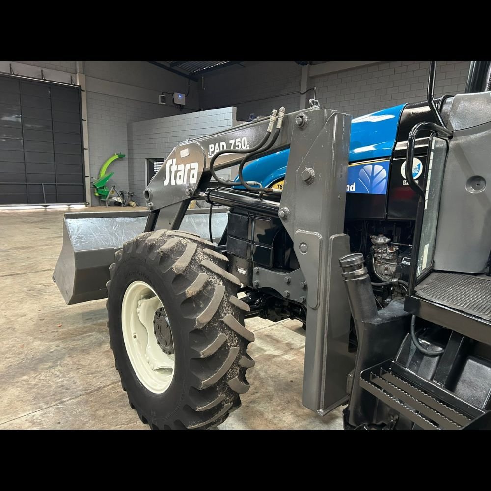 LOTE 11 – TRATOR NEW HOLLAND TS 6020 - Imagem 14