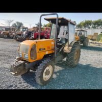 Lote 450 – TRATOR VALTRA BF 75 4X4 – PLATAFORMADO - Imagem 8
