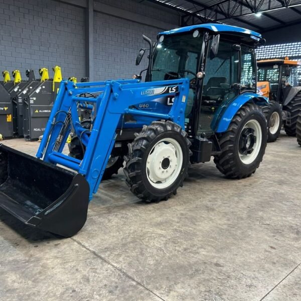 LOTE 445 – TRATOR LS TRACTOR U60 4X4 ANO 2017