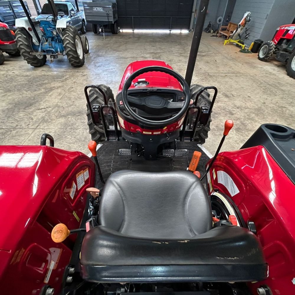 LOTE 32 – Yanmar Solis 80 4×4 - Imagem 6