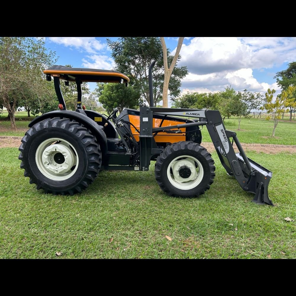 LOTE 04 – TRATOR VALTRA BL88 COM LÂMINA - Imagem 9