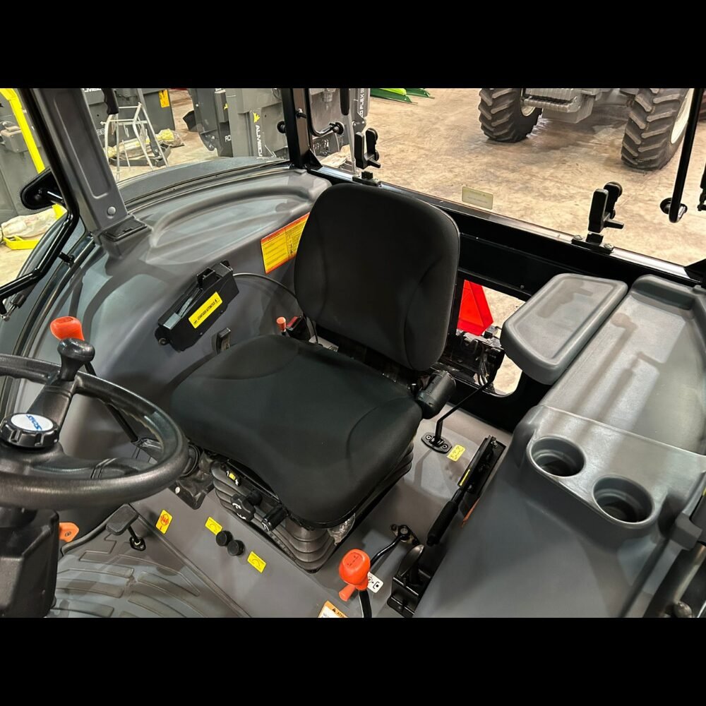 LOTE 26 – Trator Yanmar Solis 90 Cabinado 4×4 Ano 2023 - Imagem 10