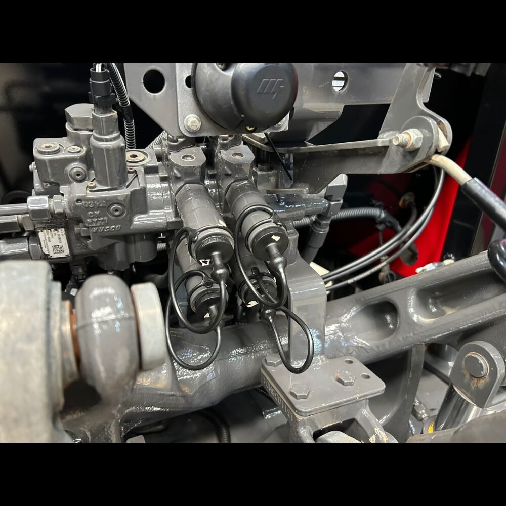 LOTE 24 – TRATOR MASSEY FERGUSON 4707 4X4 ANO 2021 - Imagem 8