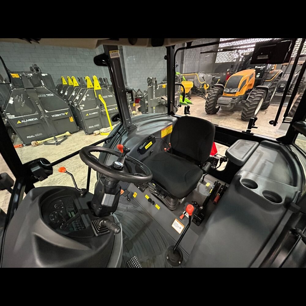 LOTE 26 – Trator Yanmar Solis 90 Cabinado 4×4 Ano 2023 - Imagem 11