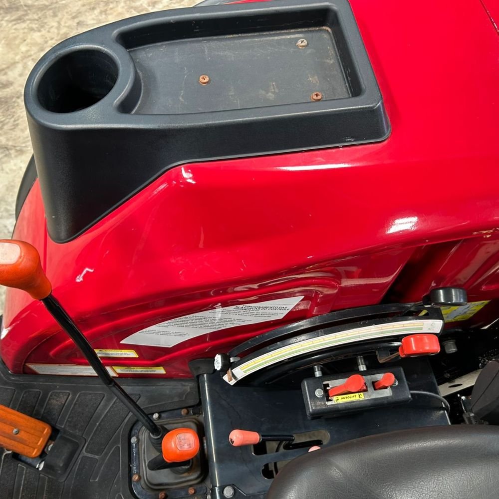 LOTE 32 – Yanmar Solis 80 4×4 - Imagem 13