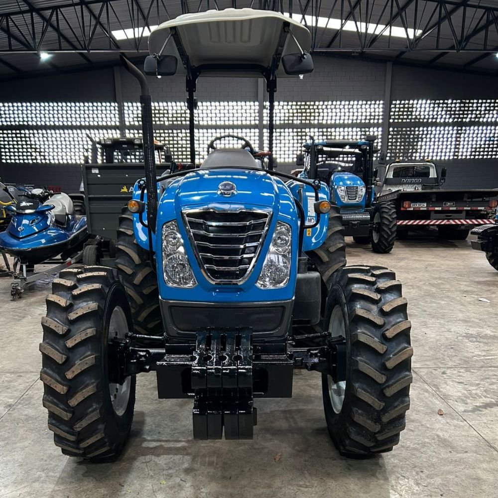 LOTE 35 – Trator LS Tractor Plus 80 Plataformado 4×4 2021 - Imagem 10