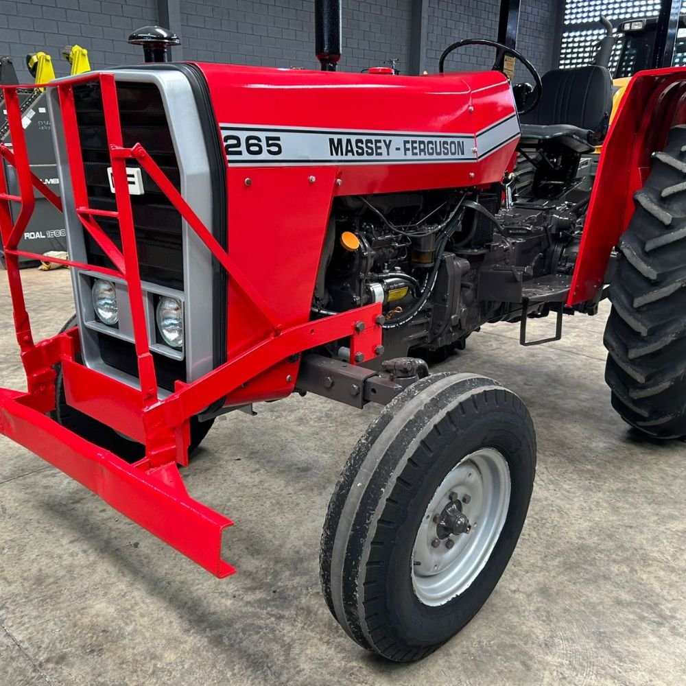 LOTE 29 – TRATOR MASSEY FERGUSON 265 4X2 1976 - Imagem 18