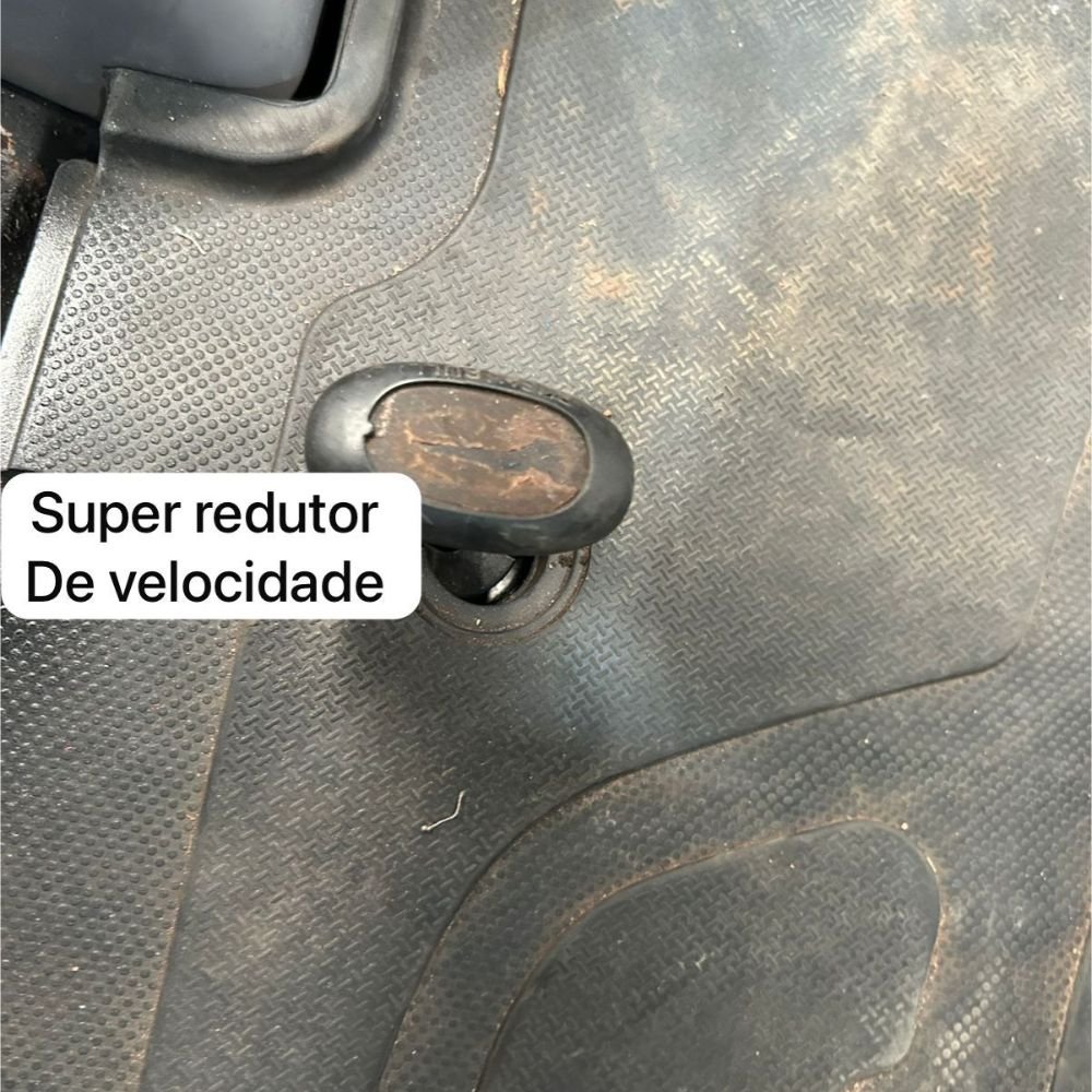 LOTE 31 – LS Tractor Plus 100 Plataformado 4×4 - Imagem 20