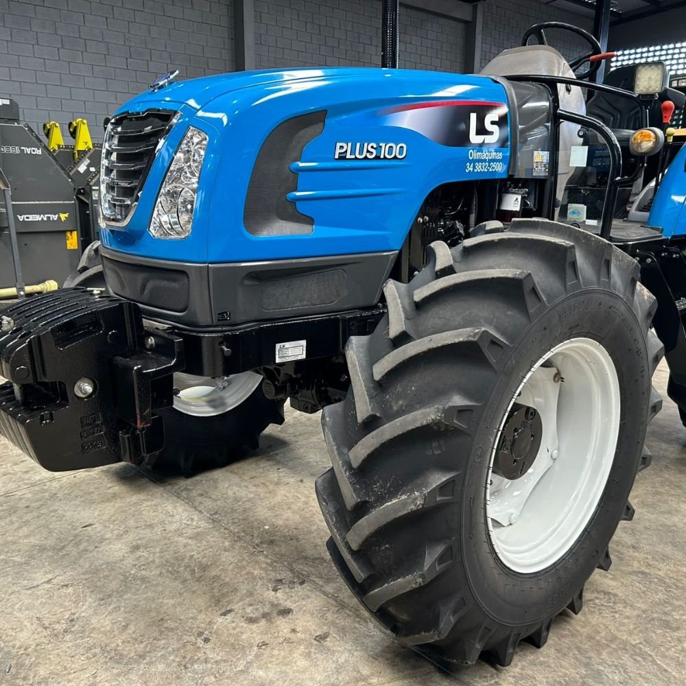 LOTE 31 – LS Tractor Plus 100 Plataformado 4×4 - Imagem 25