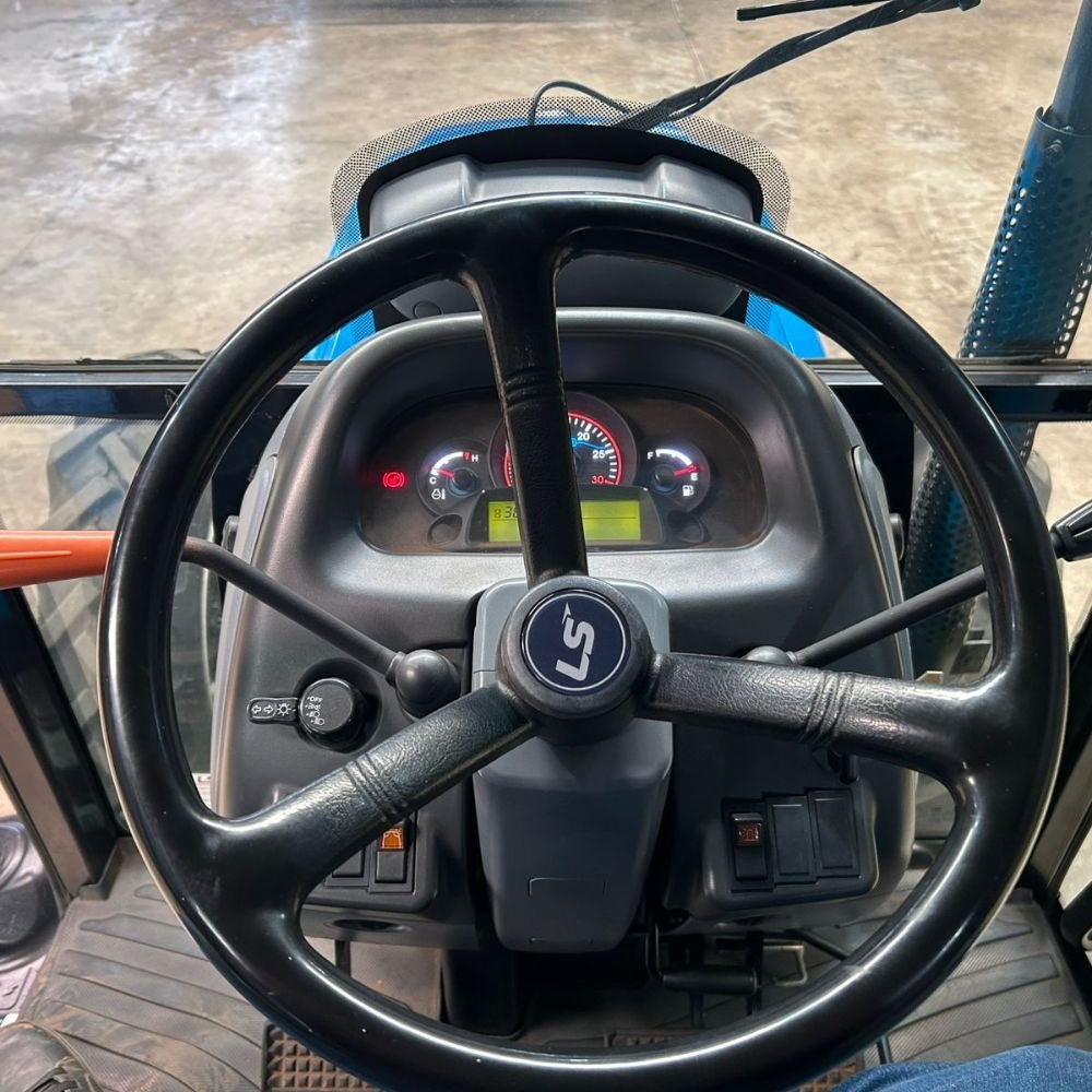 LOTE 28 – LS TRACTOR U60 4X4 2017 (02) - Imagem 22