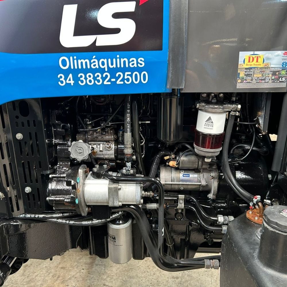 LOTE 31 – LS Tractor Plus 100 Plataformado 4×4 - Imagem 29
