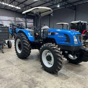 LOTE 35 - Trator LS Tractor Plus 80 Plataformado 4x4 2021