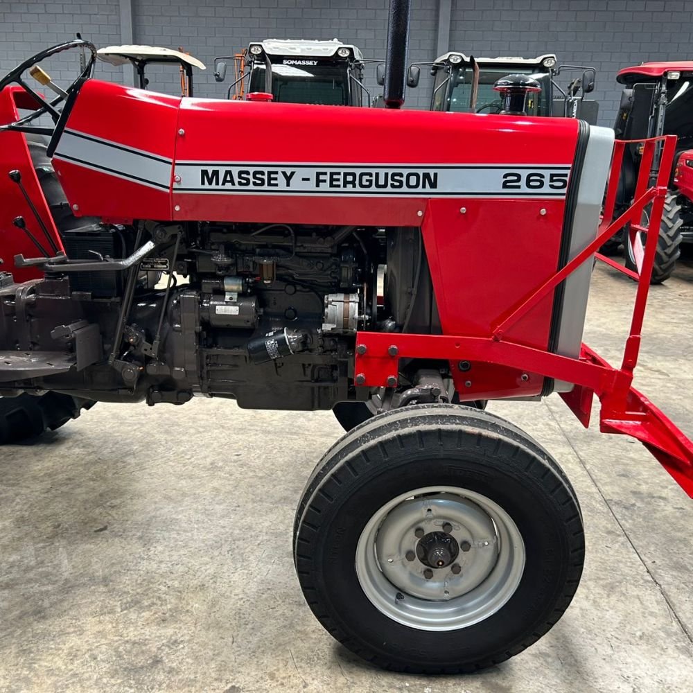 LOTE 29 – TRATOR MASSEY FERGUSON 265 4X2 1976 - Imagem 28