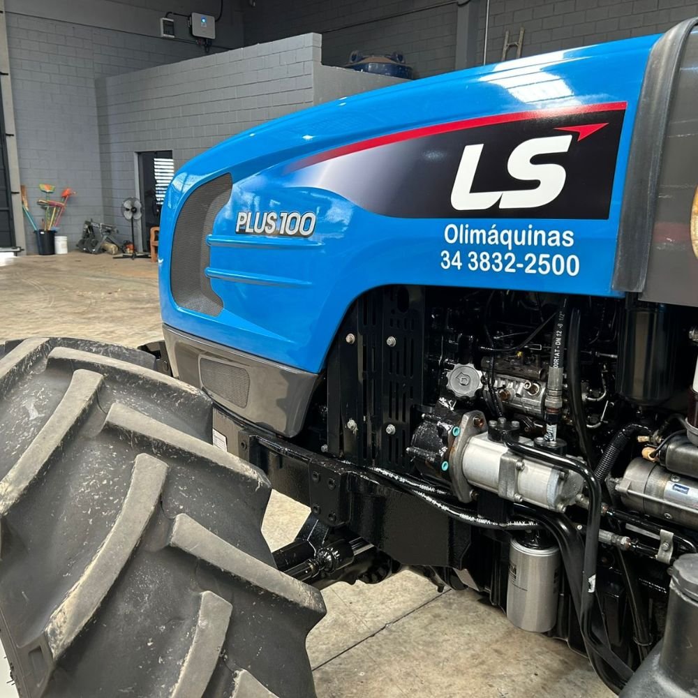 LOTE 31 – LS Tractor Plus 100 Plataformado 4×4 - Imagem 30