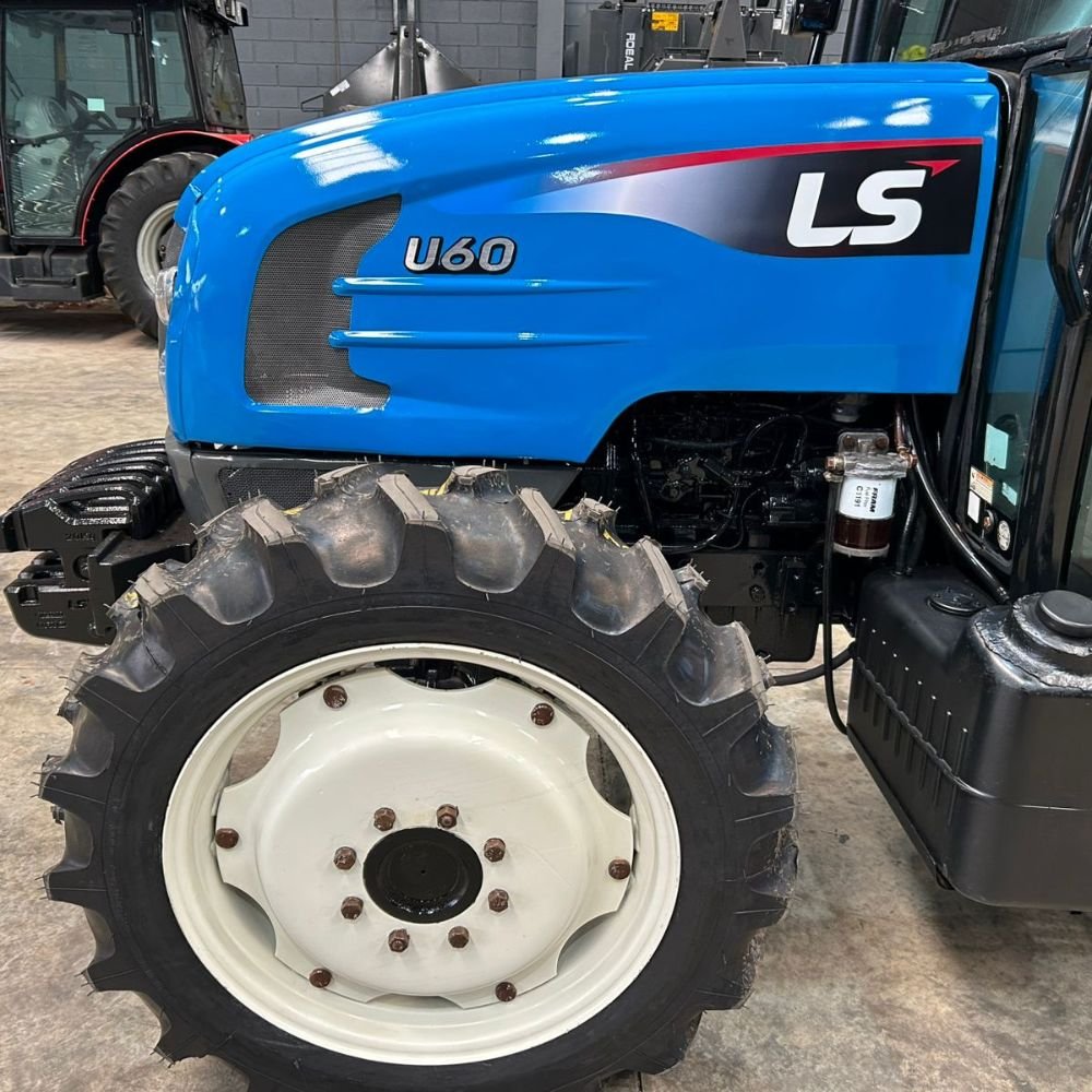 LOTE 27 – LS TRACTOR U60 4X4 2017 (01) - Imagem 5