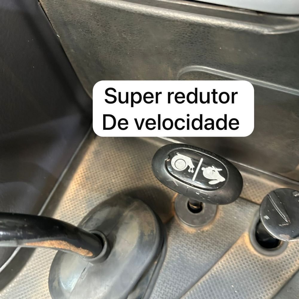 LOTE 28 – LS TRACTOR U60 4X4 2017 (02) - Imagem 10