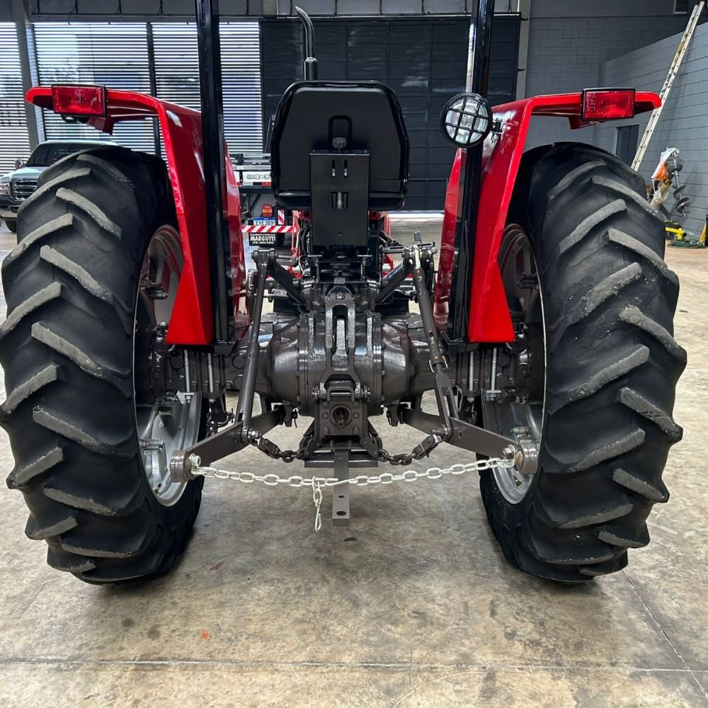 LOTE 29 – TRATOR MASSEY FERGUSON 265 4X2 1976 - Imagem 3