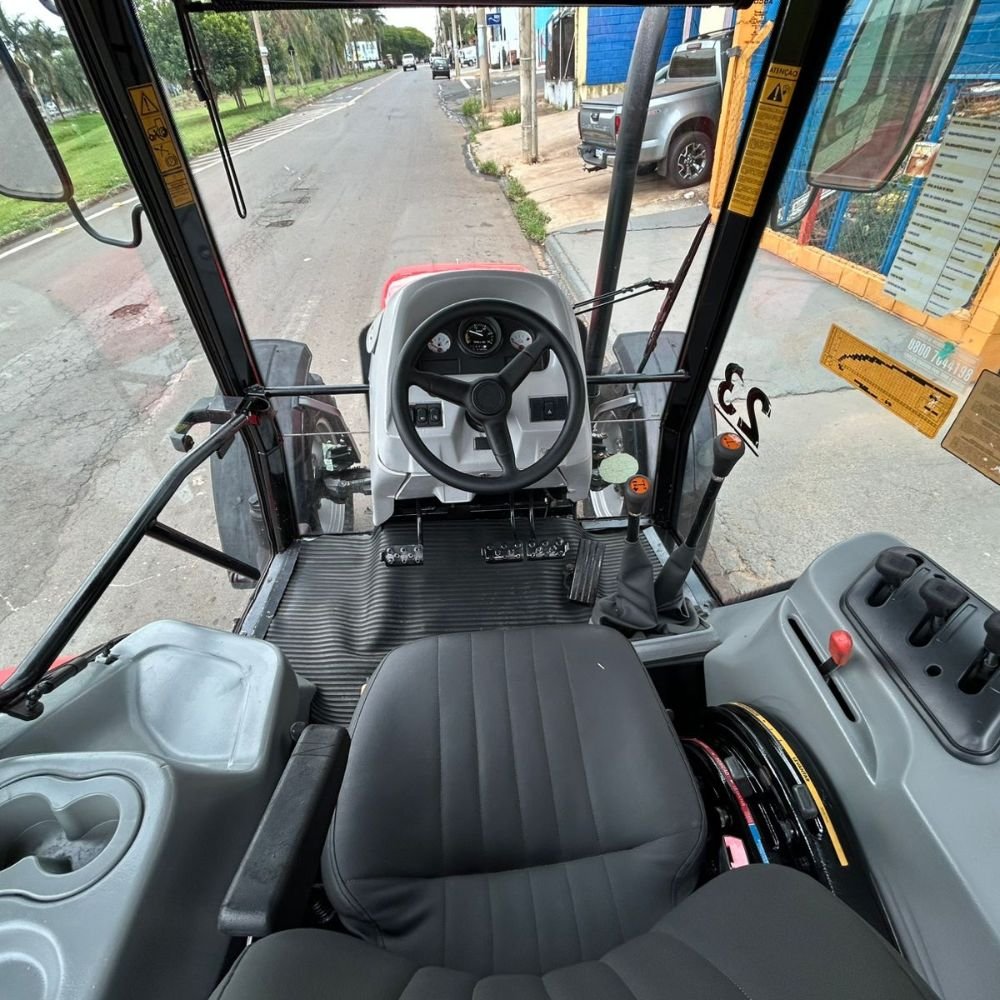 LOTE 30 – TRATOR MASSEY FERGUSON 4283 4X4 (03) - Imagem 3