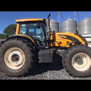 Lote 158 - TRATOR VALTRA BH 194 HITECH 4X4 - CABINADO