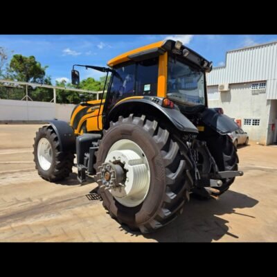 Lote 164 – TRATOR VALTRA BH 224 HITECH 4X4 – CABINADO