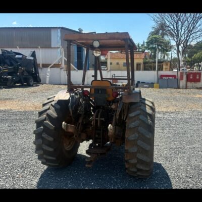 Lote 157 – TRATOR VALTRA BF 75 4X2 – PLATAFORMADO