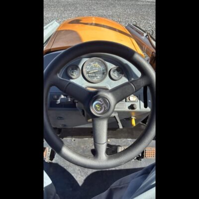 Lote 163 – TRATOR VALTRA A 850 4X4 – PLATAFORMADO