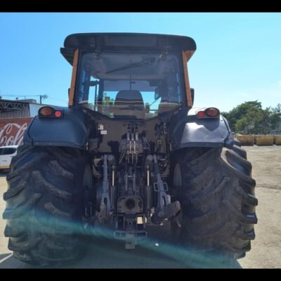 Lote 153 – TRATOR VALTRA BH 194 HITECH 4X4 – CABINADO