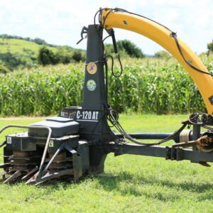 Lote 101 - FORRAGEIRA JF C120 AT