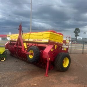 Lote 003 - Semeadeira Pampeana Super 36000
