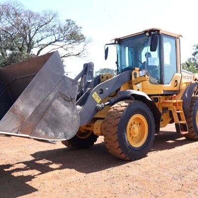 DE 003 – PÁ CARREGADEIRA VOLVO L60F