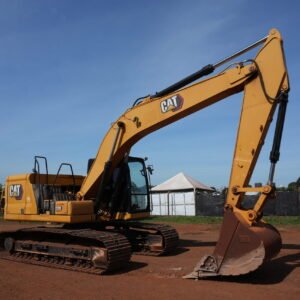 DE 012 - ESACAVADEIRA CATERPILLAR 320